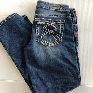 Silver Capri Jeans Style Frances